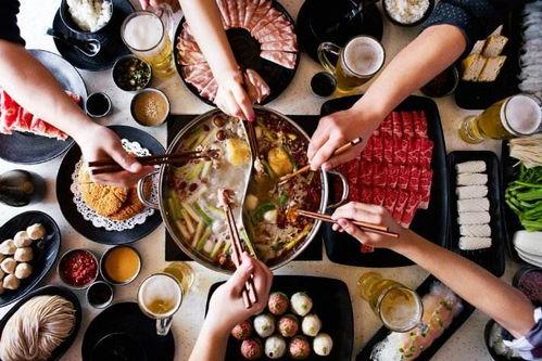 娱乐吃瓜酱自助火锅