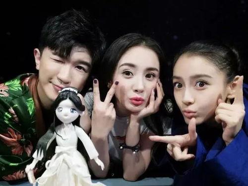 娱乐圈吃瓜小孩是谁,揭秘明星背后的神秘小孩