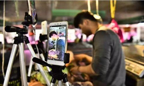 娱乐吃瓜酱大学生转场